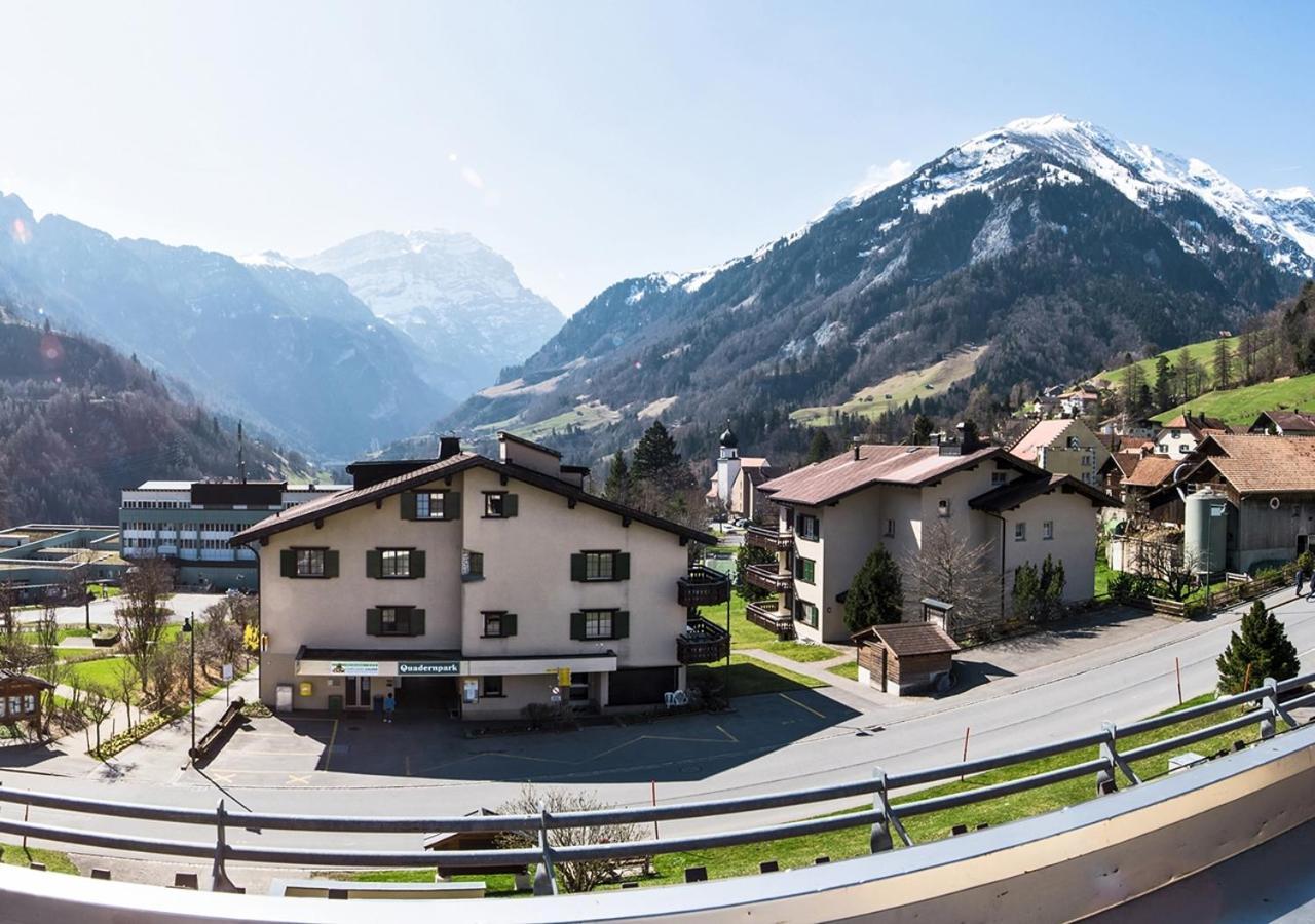 Appartementhaus Quadern Valens Exterior foto
